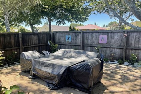 Photo of property in 11a Barnes Road, Redwood, Christchurch, 8051