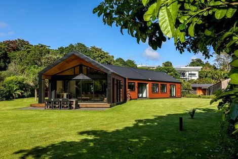 Photo of property in 23c Arden Place, Oakura, 4314