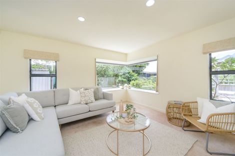 Photo of property in 127 Summerhill Drive, Fitzherbert, Palmerston North, 4410