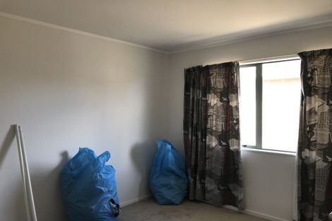 Photo of property in 47 Flat Bush Road, Clover Park, Auckland, 2023