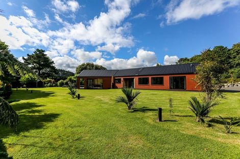 Photo of property in 23c Arden Place, Oakura, 4314