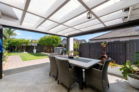 Photo of property in 24 Ohope Place, Papamoa Beach, Papamoa, 3118