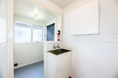 Photo of property in 23 Finlow Drive, Te Atatu South, Auckland, 0610