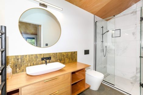 Photo of property in 23c Arden Place, Oakura, 4314