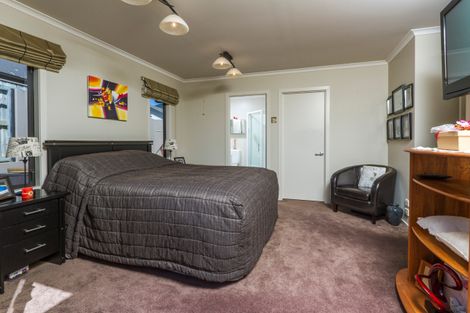 Photo of property in 42 Covent Drive, Stoke, Nelson, 7011