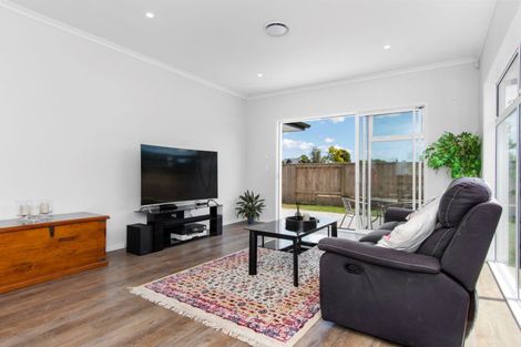 Photo of property in 45c Western Avenue, Omokoroa, 3114