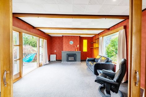 Photo of property in 21 Kenilworth Road, Oamaru North, Oamaru, 9400