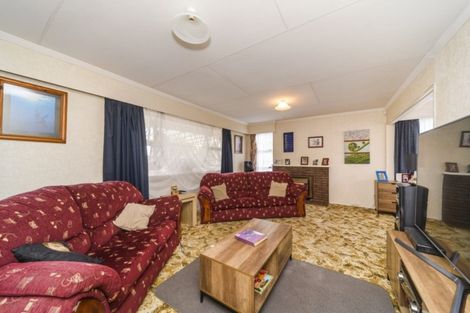 Photo of property in 24 Paradise Place, Milson, Palmerston North, 4414
