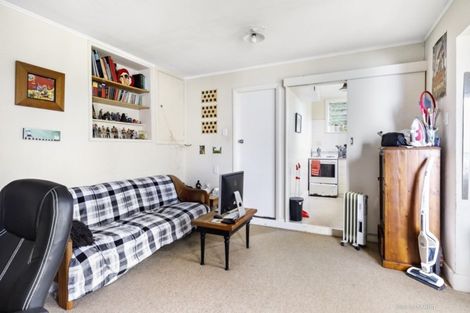 Photo of property in 31 Havelock Street, Mornington, Dunedin, 9011