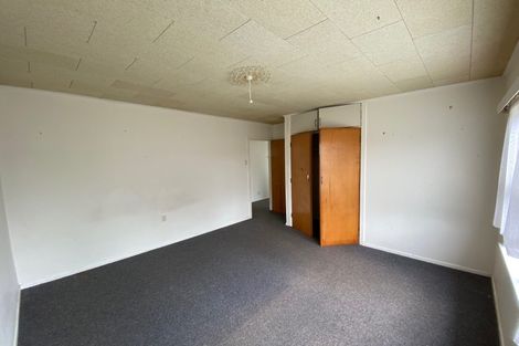 Photo of property in 15 Kirk Street, Otaki, 5512
