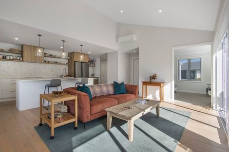 Photo of property in 5 Vesey Drive, Katikati, 3129