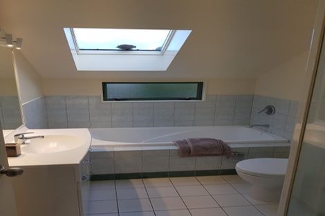 Photo of property in 28 Park Road, Miramar, Wellington, 6022