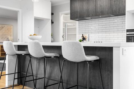 Photo of property in 33 Ngaru Crescent, Wharewaka, Taupo, 3330