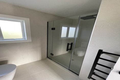 Photo of property in 11 Henry Blyth Lane, Greenhithe, Auckland, 0632