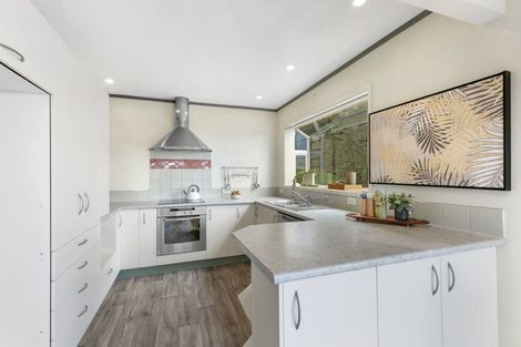 Photo of property in 61 Rajkot Terrace, Broadmeadows, Wellington, 6035