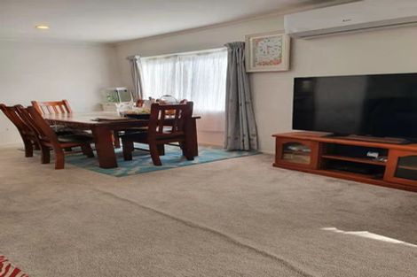 Photo of property in 3/10 Aberfeldy Avenue, Highland Park, Auckland, 2010