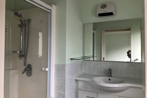 Photo of property in 6 Waylen Place, Burswood, Auckland, 2013