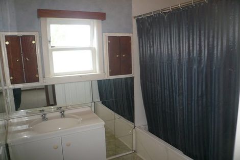 Photo of property in 20a Glengarry Road, Glen Eden, Auckland, 0602