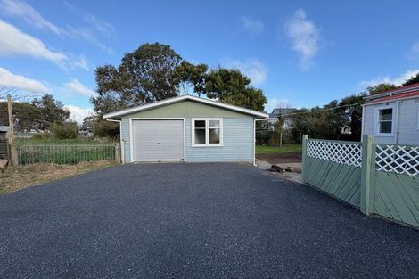 Photo of property in 7 Johnston Street, Foxton, 4814