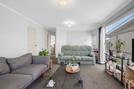 Photo of property in 22 Larne Avenue, Pakuranga Heights, Auckland, 2010