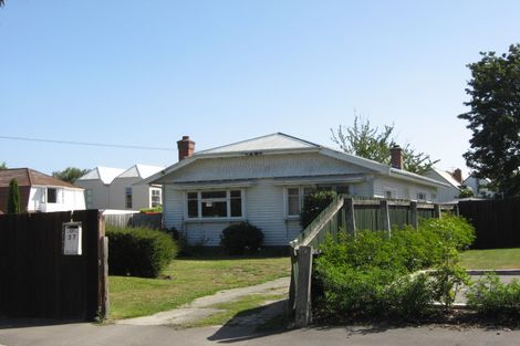 Photo of property in 37 Hewitts Road, Merivale, Christchurch, 8014
