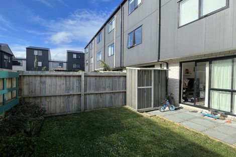 Photo of property in 52 Ivy Nola Way, Henderson, Auckland, 0612