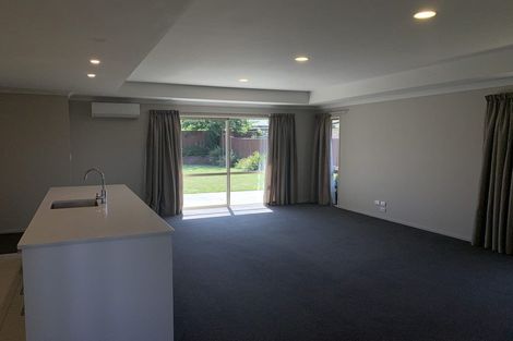 Photo of property in 16 Rossall Crescent, Rolleston, 7615