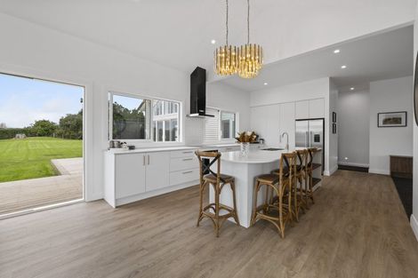 Photo of property in 1312 Devon Road, Brixton, Waitara, 4382