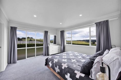 Photo of property in 25 Livingston Road, Tokaora, Hawera, 4671