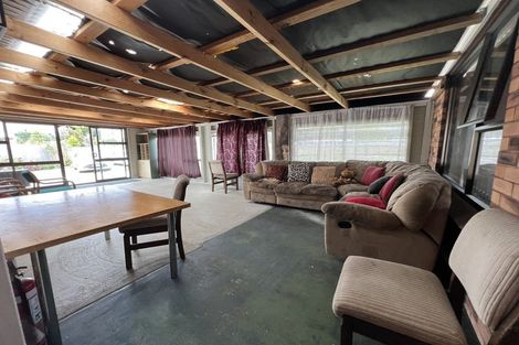 Photo of property in 72 Valentine Street, Papakura, 2110