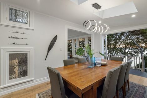 Photo of property in 36 Queen Street, Northcote Point, Auckland, 0627