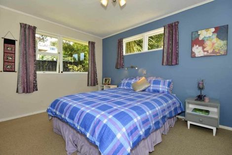 Photo of property in 56 Salamanca Road, Sunnynook, Auckland, 0620