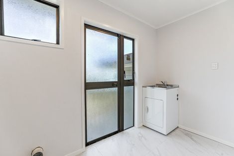 Photo of property in 71 Kennedy Avenue, Forrest Hill, Auckland, 0620