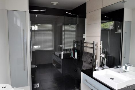 Photo of property in 29a Kiriwai Road, Paremata, Porirua, 5024