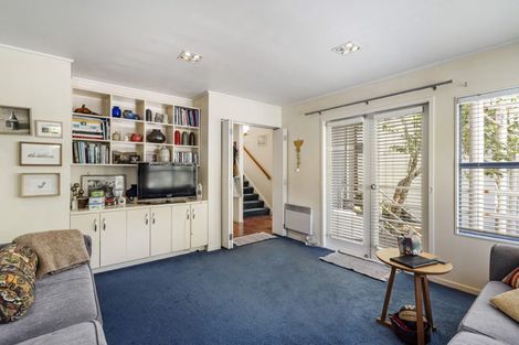 Photo of property in 2/34 Seabreeze Road, Narrow Neck, Auckland, 0624