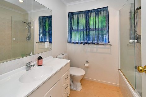 Photo of property in 3/5 Saints Court, Manurewa, Auckland, 2102
