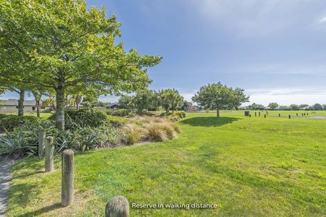 Photo of property in 16 Globe Bay Drive, Templeton, Christchurch, 8042