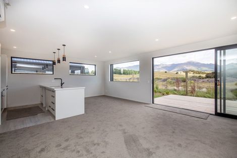 Photo of property in 47a Obelisk Street, Wanaka, 9305