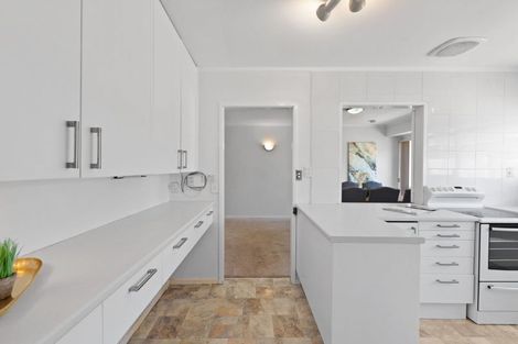 Photo of property in 5 Culver Terrace, Howick, Auckland, 2014