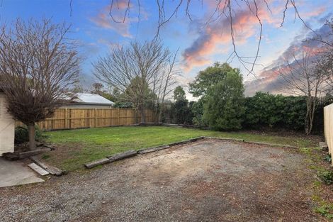 Photo of property in 14 Shearer Avenue, Papanui, Christchurch, 8052