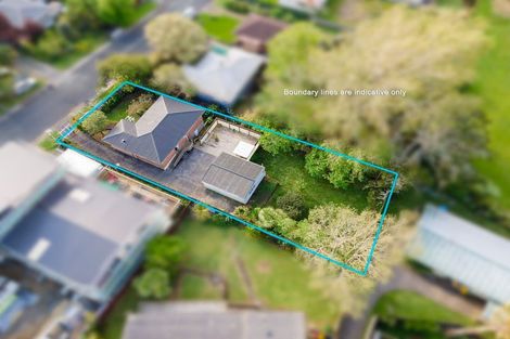 Photo of property in 12 Ranui Avenue, Ranui, Auckland, 0612