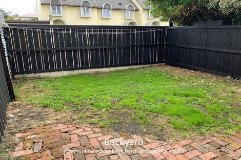 Photo of property in 38 Howe Street, North Dunedin, Dunedin, 9016