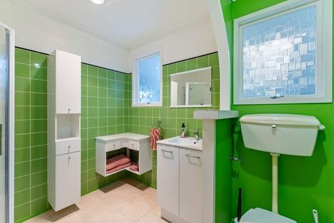 Photo of property in 93 Rimu Road, Raumati Beach, Paraparaumu, 5032