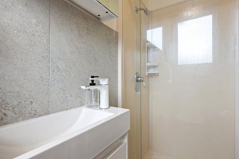 Photo of property in 11a Woodstock Place, Russley, Christchurch, 8042