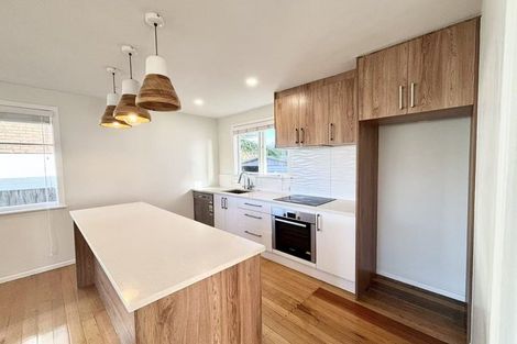 Photo of property in 71 Harrington Road, Henderson, Auckland, 0610
