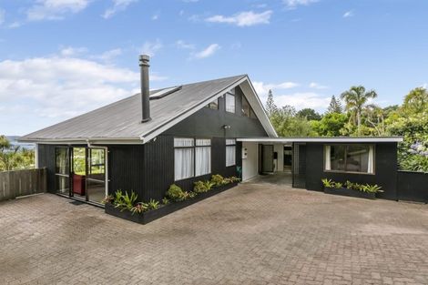Photo of property in 1/44 Rewarewa Road, Te Atatu Peninsula, Auckland, 0610