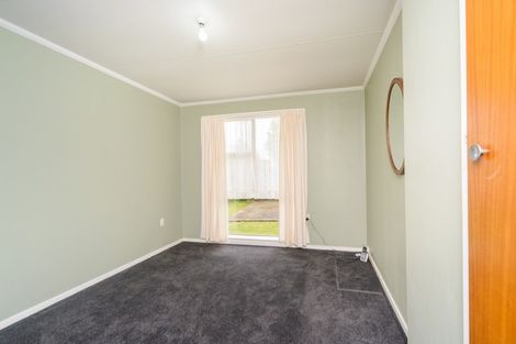Photo of property in 22 Catlins Crescent, Milson, Palmerston North, 4414