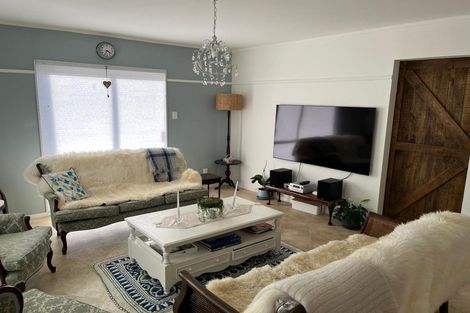 Photo of property in 1/14 Wilisa Rise, Goodwood Heights, Auckland, 2105