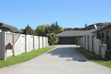 Photo of property in 14 Evansbel Place, Papamoa Beach, Papamoa, 3118