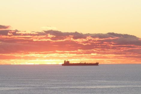 Photo of property in 1 Tiromoana Crescent, Bell Block, New Plymouth, 4312